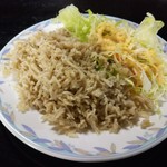 ディル レストラン - まずはサービス、プレーンプラオとサラダ