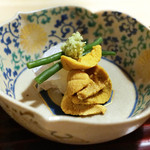 松川 - 淡路の鯛と唐津の赤雲丹のお造り