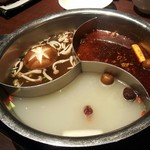 Mongoru Yakuzen Shabu Shabu Shaoweiyan - 