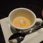 バー ノクターン - お通し・野菜の冷製スープ