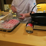 器楽亭 - 鹿児島牛のA5サーロインのすき焼き1