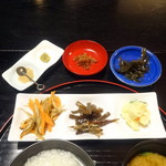 一宮庵 - 朝食の基本惣菜