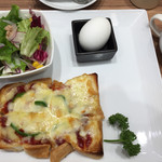 本と出会える珈琲店 BOOK MEETS COFFEE　 - 