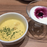 本と出会える珈琲店 BOOK MEETS COFFEE　 - 