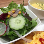 本と出会える珈琲店 BOOK MEETS COFFEE　 - 