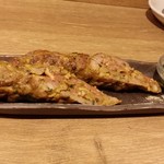 カッチャル バッチャル - 仔羊のシークカバブ（700円）✕2ピース