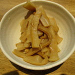 トッピングのメンマ