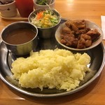 タージマハール - チキンムガール大盛り大がけ:1200円