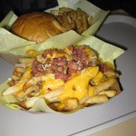 Mahaloha Burger - 高カロリーだけど食べてしまう