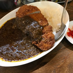 厚切りカツカレー
          850円(ランチ価格)