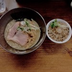 貝ガラ屋 - 濃厚牡蠣そば＋貝めし