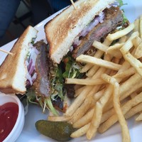 37 Steakhouse & Bar - 