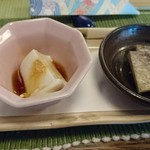 Fukugi - お通しのジーマミ豆腐など。
