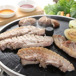 Otousannodaidokorokamasoxtsu - 厚切りサムギョプサル（国内産生豚）
