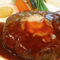 くいしんぼー山中 - ハンバーグ！（セットで2940円）