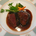 ミッシェル ナカジマ - 蝦夷鹿のロースト赤ワインソース