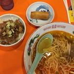 味仙 なんこめ店 - タンツー麺とミンチご飯セット