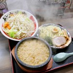 竹本商店 つけ麺 開拓舎 えん - 伊勢海老つけ麺（野菜トッピング）