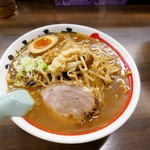 竹本商店 つけ麺 開拓舎 えん - 焙煎醤油ラーメン（半玉のせ）