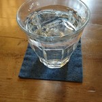 畠瀬本店食品部 - お冷