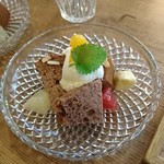 畠瀬本店食品部 - シフォンケーキ：週替わりランチセット（ハヤシオムライス）（ランチパスポートver）