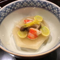 日本料理 とくを - 炊合せ かぶら蒸し 柚子の香り最高、銀杏も美味しい 柚子もさっき刻んでました(^^)♡