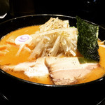 麺の坊　晴天 - 2016年11月限定麺
      甘海老出汁の味噌ラーメン