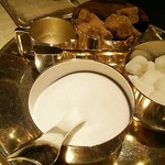 ベージュ アラン・デュカス 東京 - 