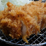 とんかつ瓢 - 並ロースでもかなりの厚切りです。