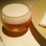 ベージュ アラン・デュカス 東京 - 