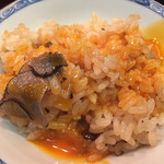 はらまさ - トリュフご飯に黄身をかけて