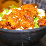 たぬ金亭 - 特盛 横から