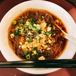 大明担担麺 - 『重慶酸辣粉』様(360円)こちらの麺類は結構な量なので半分くらいの量かな？