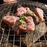 ホルモン焼もんもん - 