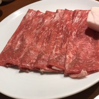 飛騨牛一頭家 馬喰一代 岐阜神田 - 飛騨牛すき焼き肉屋 
                  100グラム