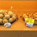 Iwate san bekkari - 焼きたてパンたち