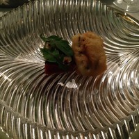 マダム・トキ - 江戸前アナゴのベニエ南仏野菜のブレッセホワイトバルサミコとバジリコの香り