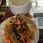 インド・ネパール料理レストラン&バー マリカ - スープとサラダ