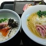 煮干し中華そば一燈 - カモーン６号 800円