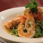 Bistro Pomodoro - イチオシメニューエビぺぺです。数量限定で生パスタでお作り出来ます。