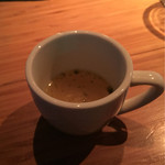 Bar LE BAMBOU - チェックの際にコンソメスープがサービスされました。