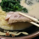 横濱家系ラーメン 神山 - 肩ロースチャーシュー