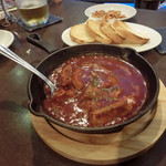 トリッパ＝もつのトマト煮（650円）