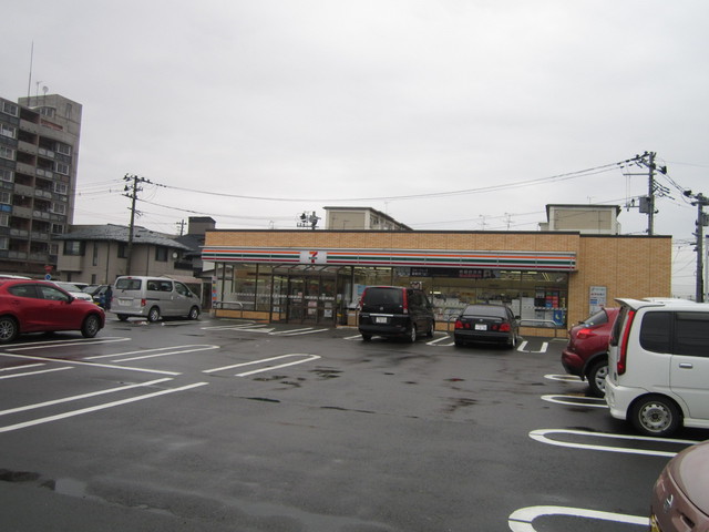 セブンイレブン 秋田旭南1丁目店 - 羽後牛島（コンビニ・スーパー）の写真