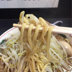 ダントツラーメン - 太麺が食べやすい！