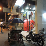 Kashmir - シクロが停まっていました！！