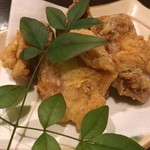 串揚げダイニング だんらん家 - 自家製鶏の唐揚げ