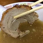 らーめん つる味 - 生姜ラーメン中盛り