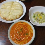 ネパールインドスパイシーカレーハウス - レディースセット(1340円)チーズナン