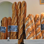 モンドール - 買いたかったハード系パンが目の前に